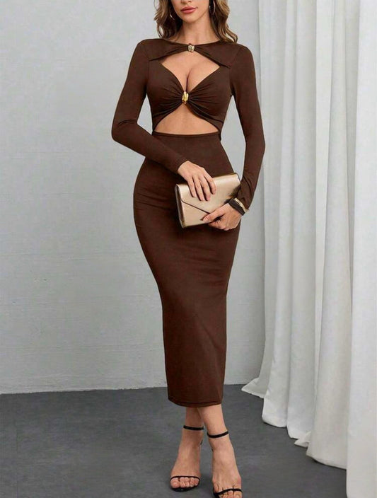 Vestido chic marrón