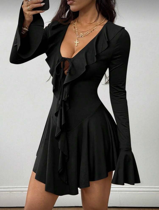 Vestido negro fruncido